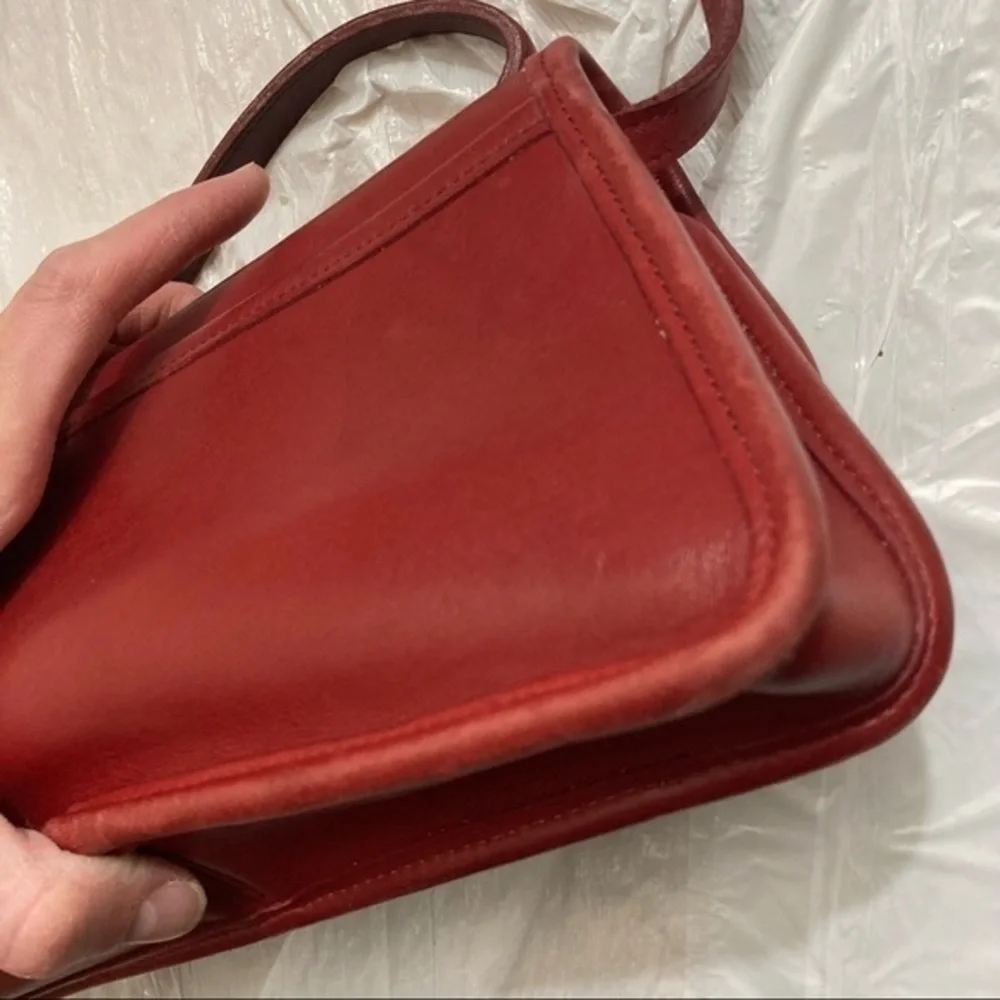 Coach rare red geometric convertible clutch bag 9044 unicorn beautiful